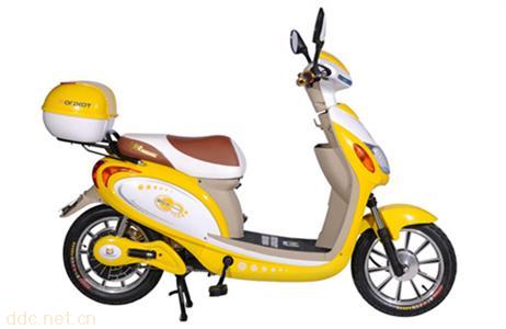  莫拉克电动车世纪风